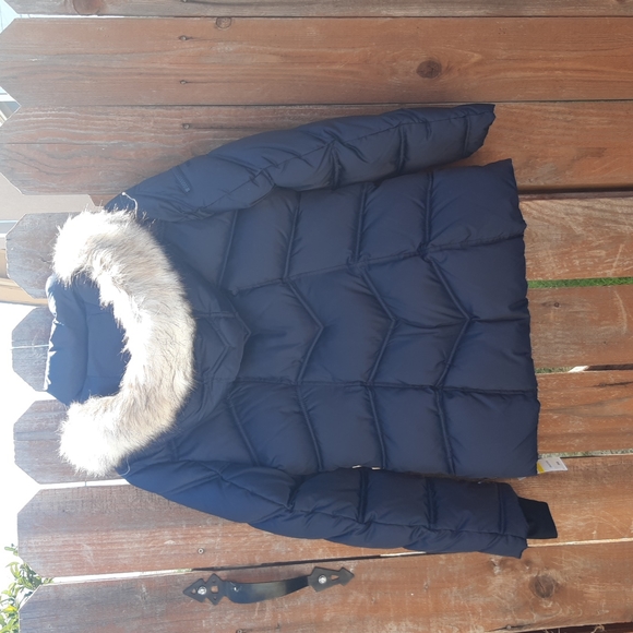 Nautica Faux Fur Trim Puffer Jacket in Navy Blue - Picture 6 of 15